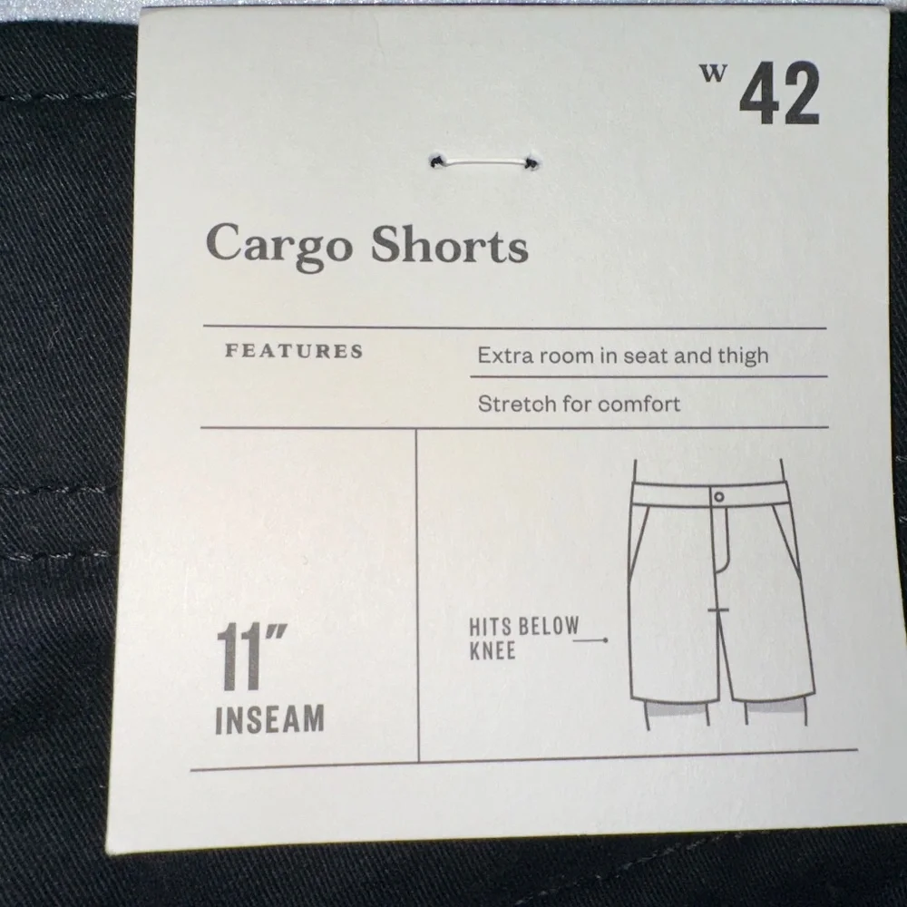 Men's Cargo Shorts Cotton  New 42 Waist Brand New Needs Ironing